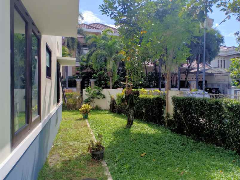dijual rumah tanjung barat mas jakarta
