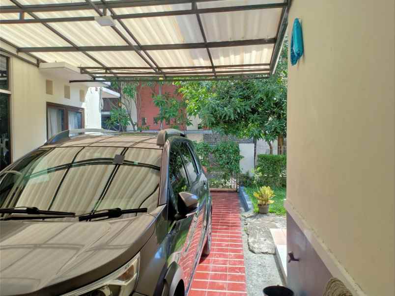 dijual rumah tanjung barat mas jakarta