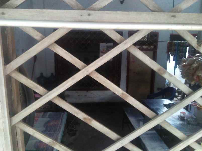 dijual rumah tepi jalan hanya 1 menit