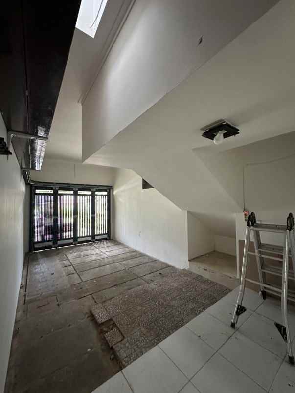 dijual rumah tha atmosphere
