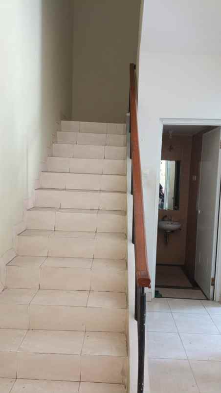 dijual rumah the royal residence