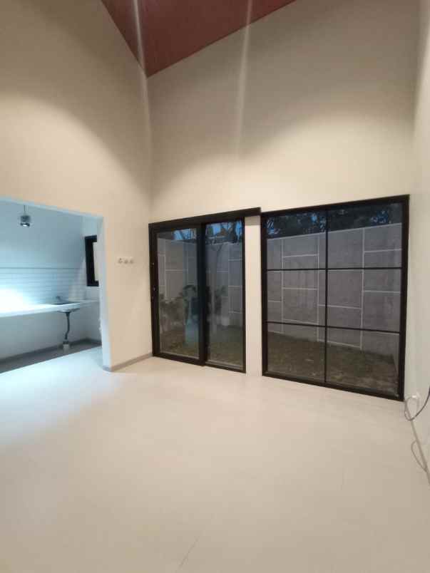 dijual rumah tonggalan wedomartani