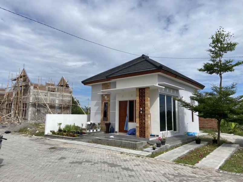 dijual rumah trunuh klaten selatan