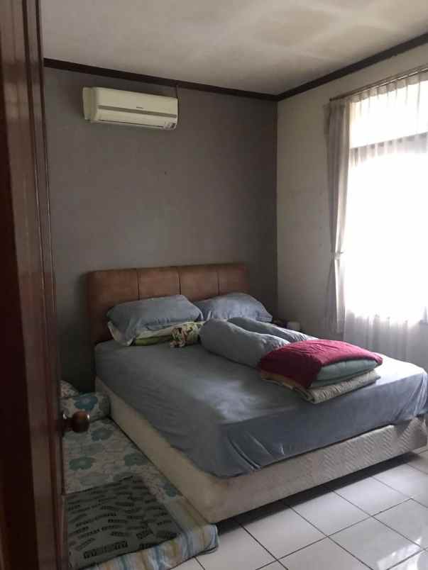 dijual rumah tubagus ismail