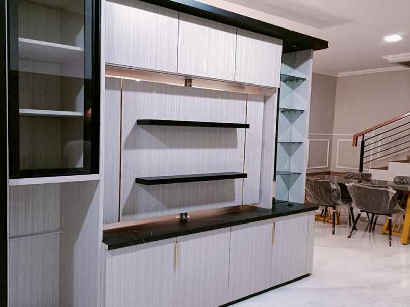 dijual rumah vila rizji ilhami
