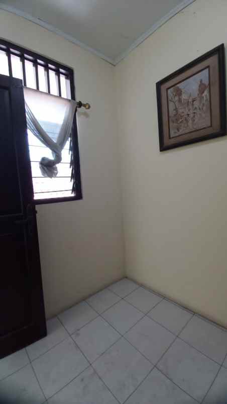 dijual rumah villa indah permai golden