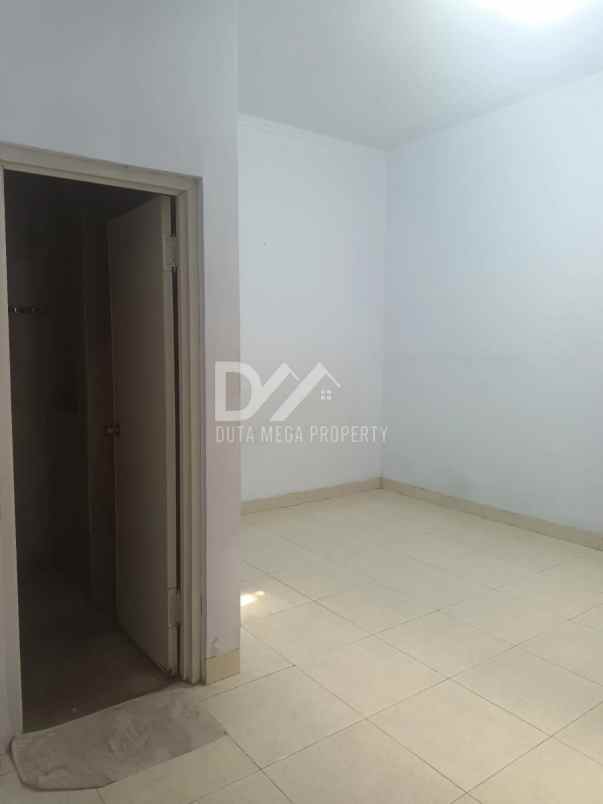 dijual rumah villa melati mas jelupang