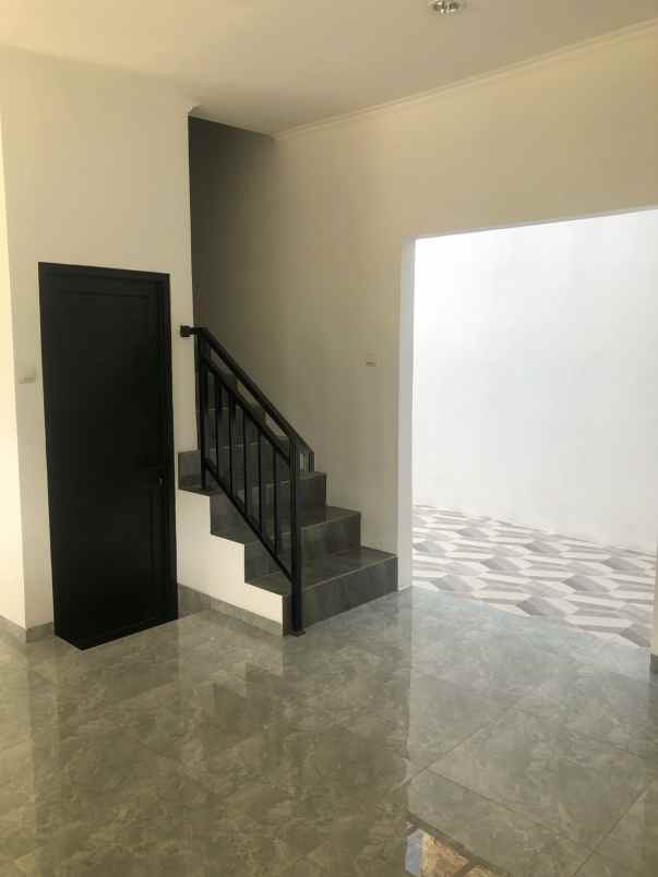 dijual rumah wangunsari