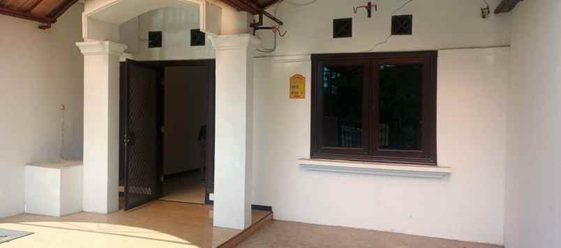 dijual rumah wiguna gunung anyar
