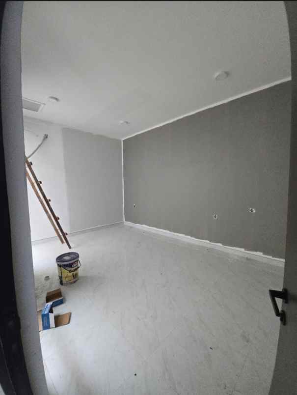 dijual rumah wisma mukti