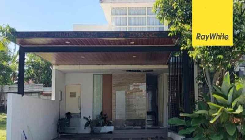 dijual rumah woodland citraland
