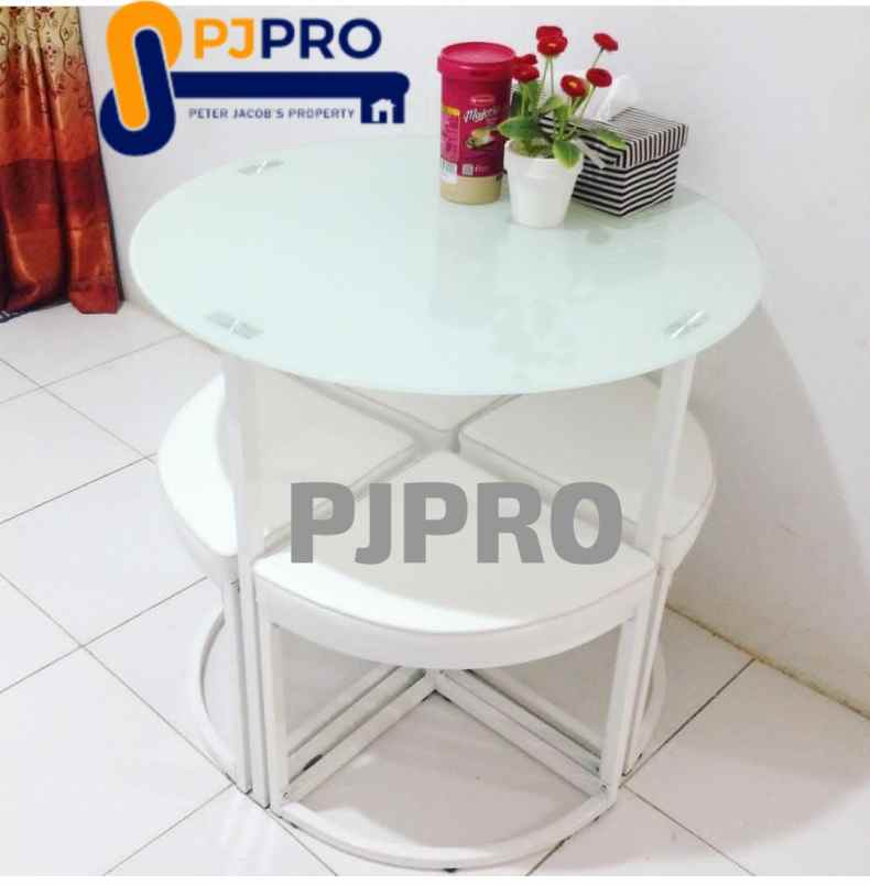 dijual satu unit rumah di daerah panjibuwono