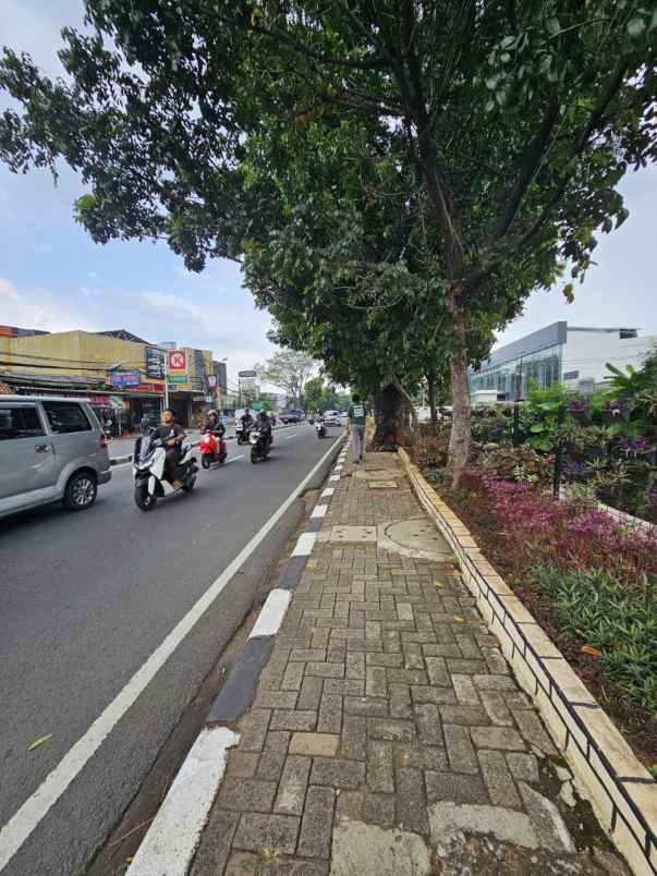 dijual tanah 456 jln raya pasar minggu