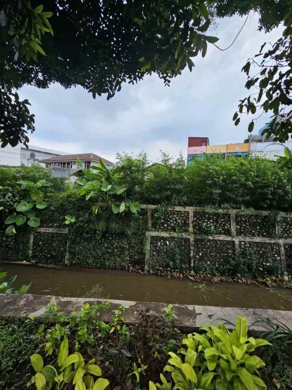 dijual tanah 456 jln raya pasar minggu