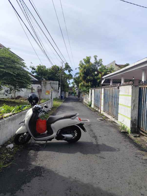 dijual tanah gg rambutan no 368