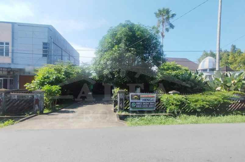 dijual tanah jalan karna sosial