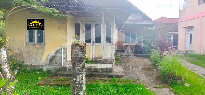 dijual tanah jalan pangeran natakusuma