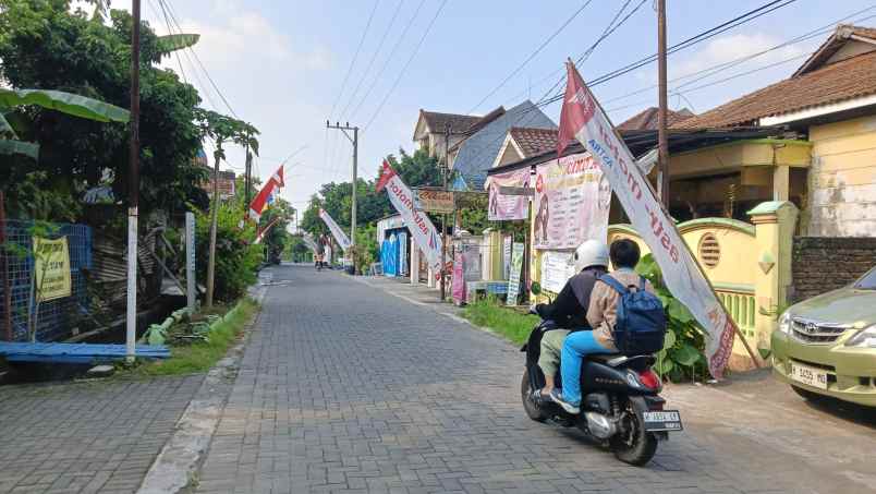 dijual tanah jalan zebra