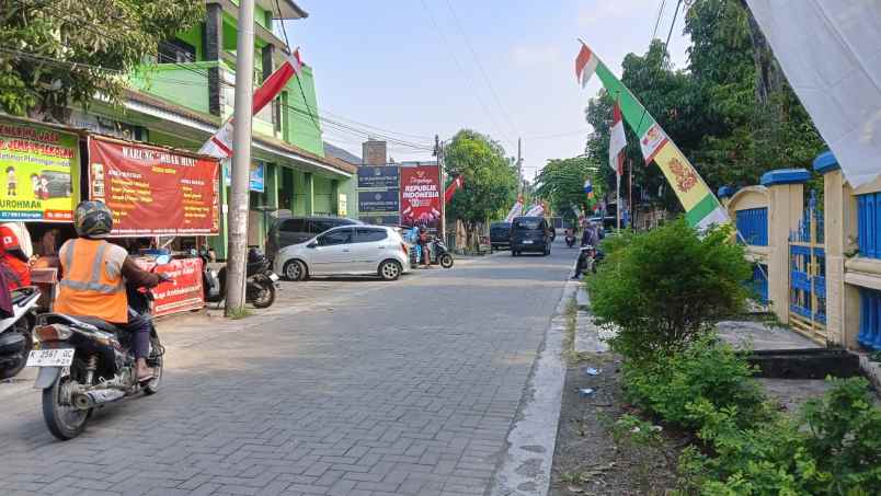 dijual tanah jalan zebra