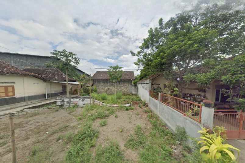 dijual tanah jl ringroad barat