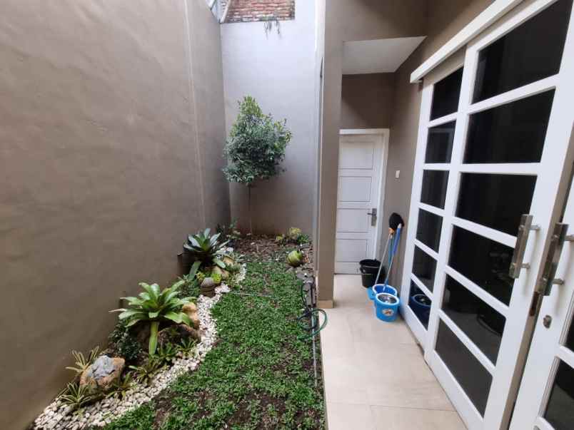 dijual villa batu dekat jatim park 2 plus furnish