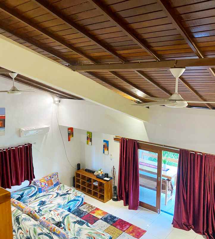 dijual villa cowang dereng batu cermin