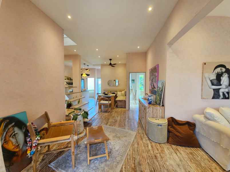 dijual villa di badung bali