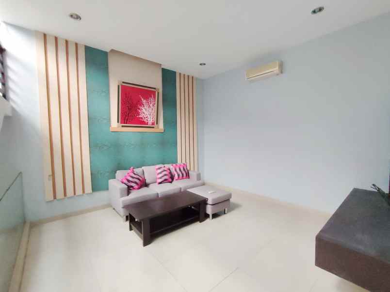 disewa rumah siap huni komplek cemara asri