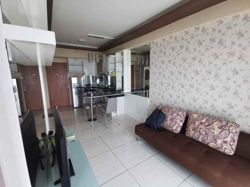 disewakan apartemen puncak bukit golf lantai 21