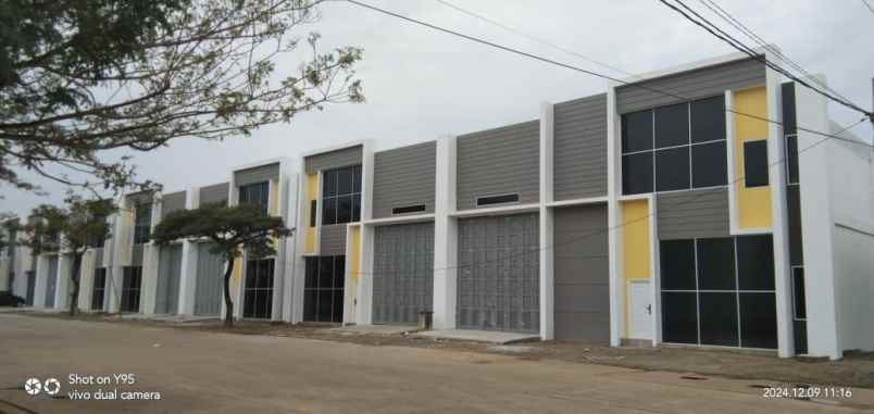 disewakan gudang di medan