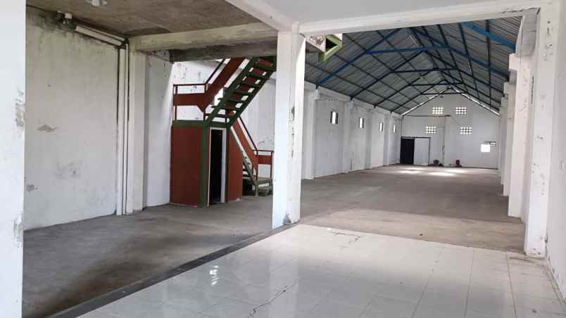 disewakan gudang di sleman yogyakarta