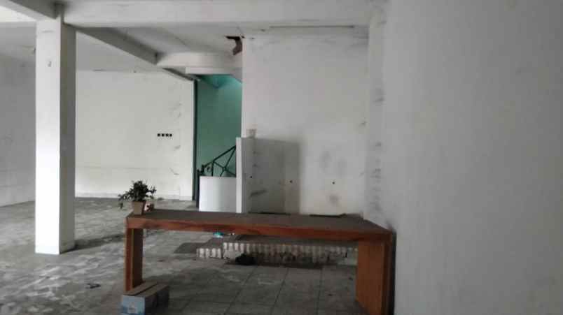 disewakan ruko gudang kantor jl bambu runcing bekasi jaya