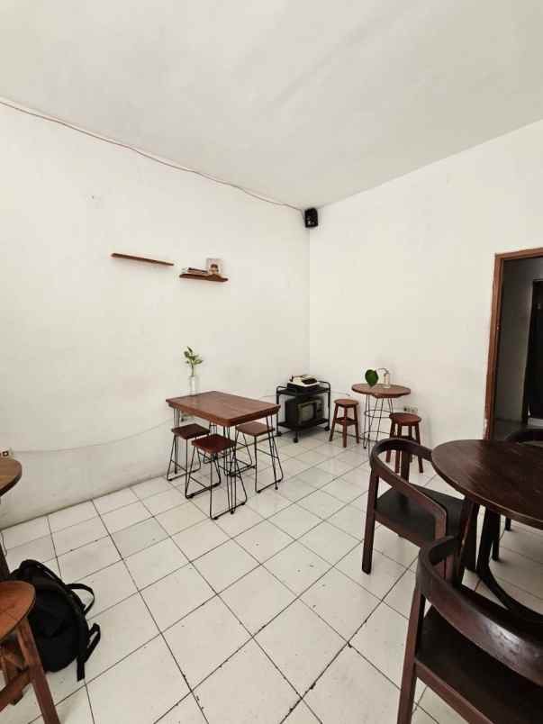 disewakan ruko gudang kantor rungkut asri