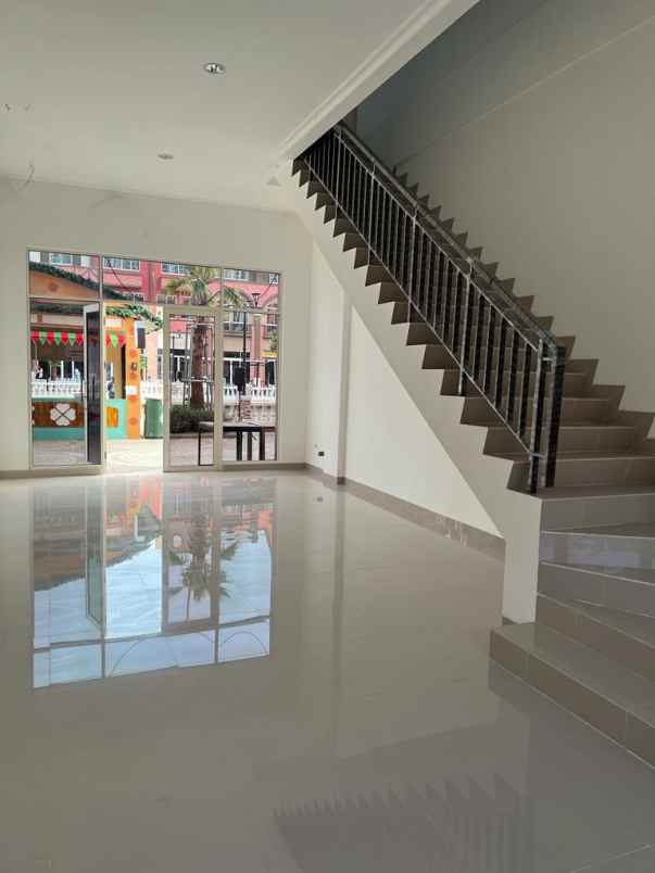 disewakan ruko la riviera pik2 jakarta utara