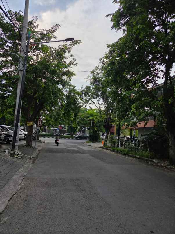 disewakan ruko wisma permai barat sebelah clariskin