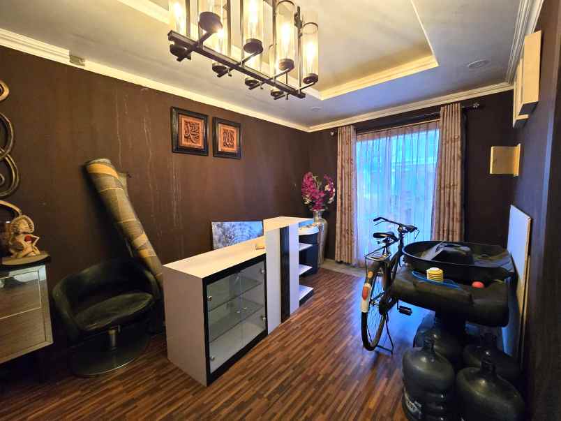 disewakan rumah cluster palm spring jgc