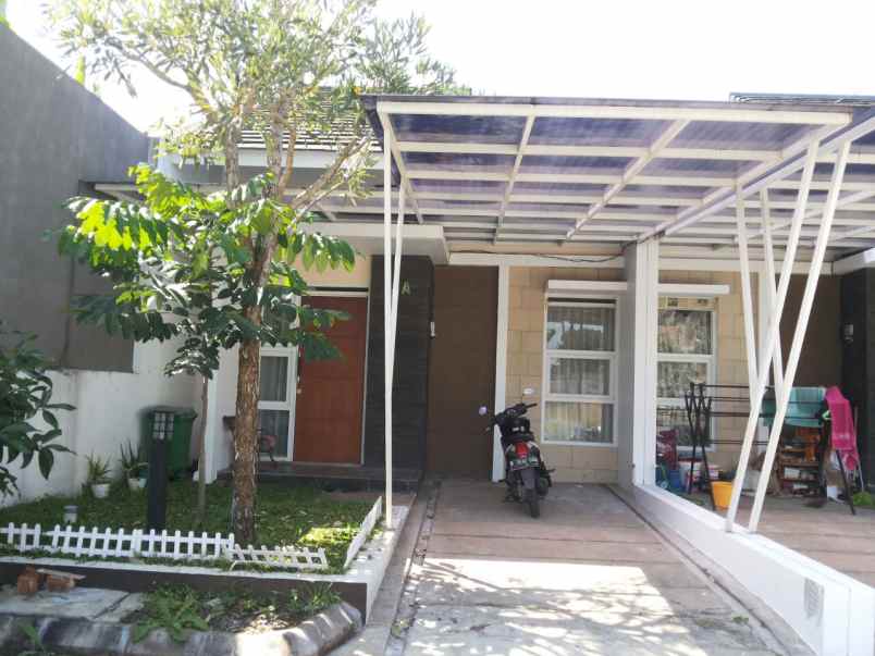Disewakan Rumah Siap Huni Full Furnished Wilayah Cihanjuang Sariwangi