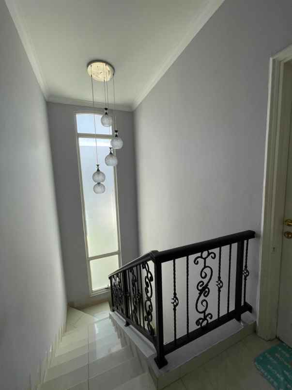 disewakan rumah golf island pik jakarta utara