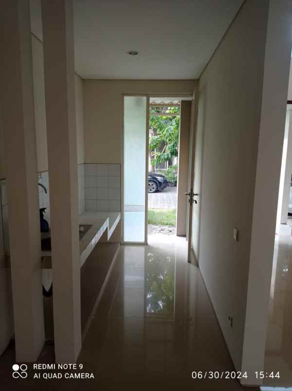 disewakan rumah greenlake