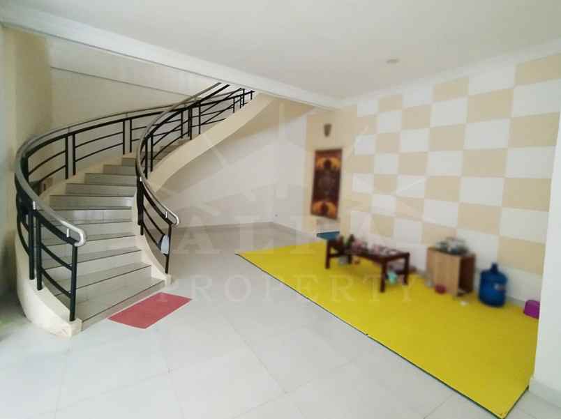 disewakan rumah jalan purnama agung 2