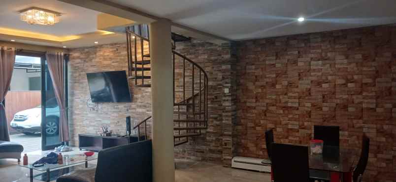 disewakan rumah jl tukad badung renon