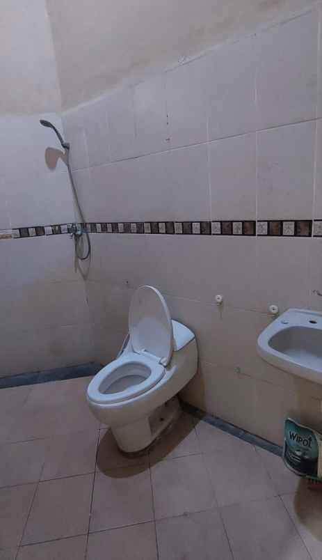 disewakan rumah mulyosari