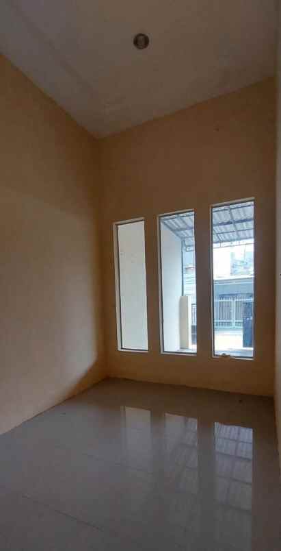 disewakan rumah mulyosari