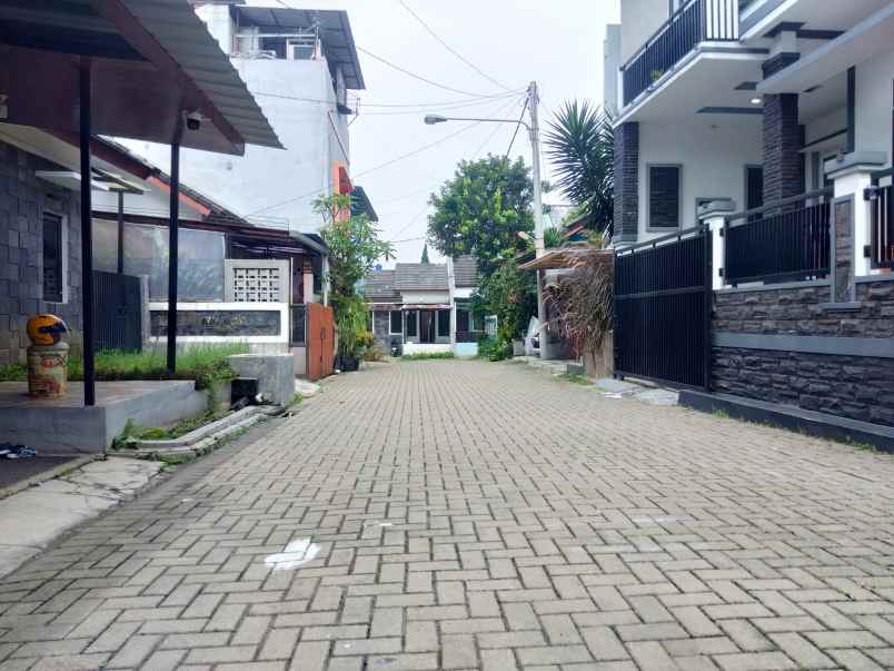 disewakan rumah nirwana sariwangi ters