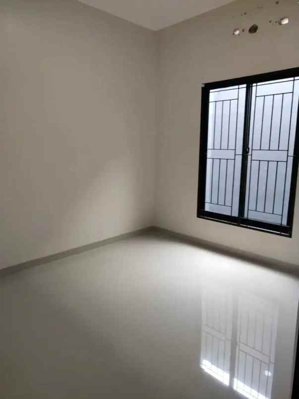 disewakan rumah nyaman siap huni di villa melati mas