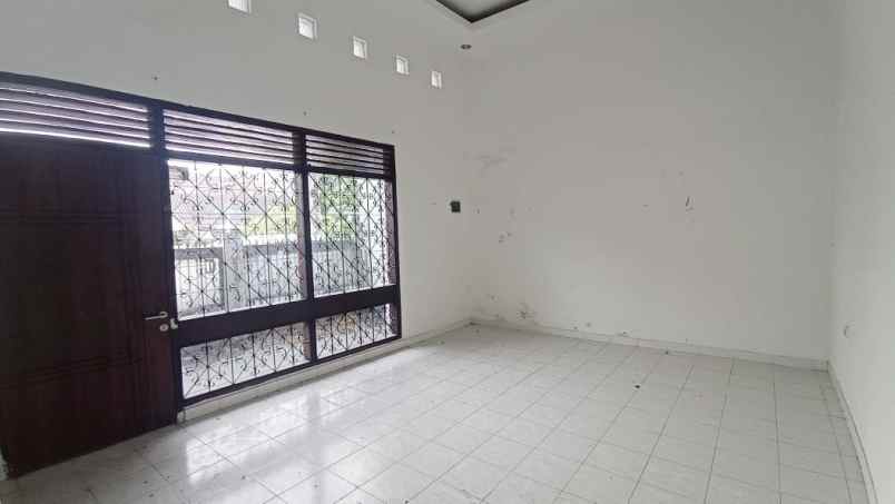 disewakan rumah rawamangun