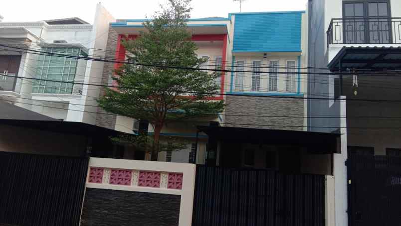 disewakan rumah rumah pulomas jakarta timur