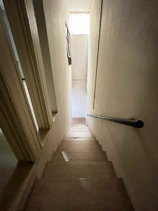 disewakan rumah setrasari