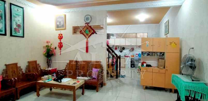 diskon besar rumah pusat kota harga terjun bebas