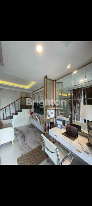european style house close to pondok indah
